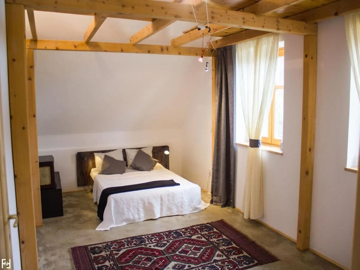 Comfy Holiday Home In Bunjevci With Hot Tub ヴルボヴスコ クロアチア